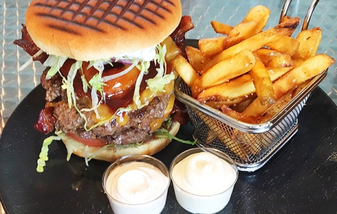 Mesterlig Monsterburger