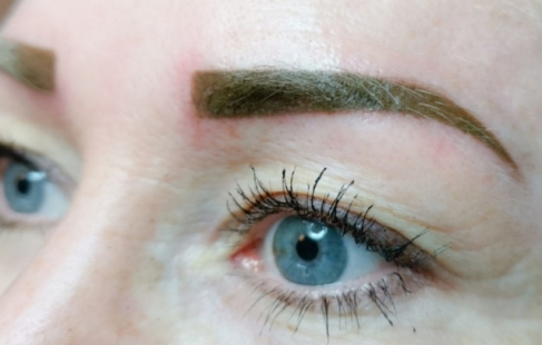Permanent makeup
