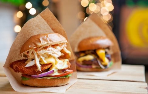 Burger fuld af velsmag