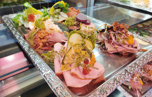 Højtbelagt smørrebrød