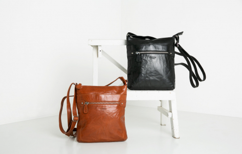 Smart crossbody