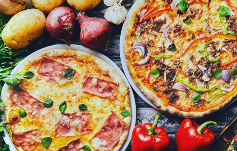 2 pizzaer inkl. drikkelse